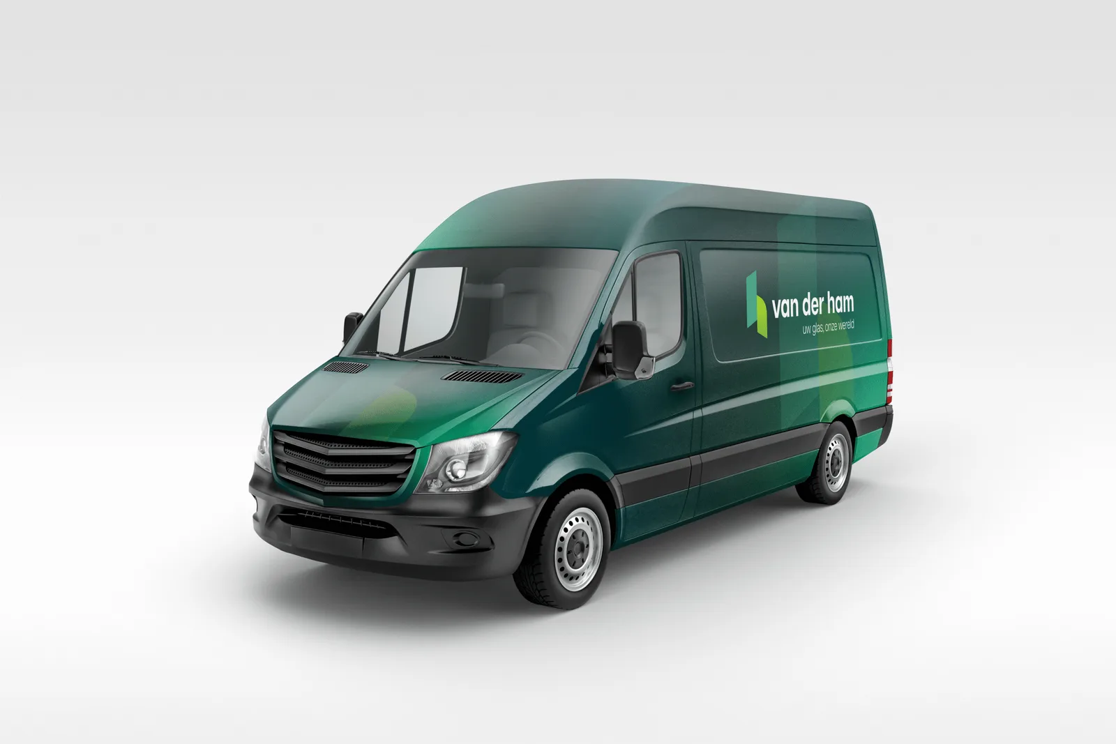 Bestelwagen van Van Der Ham Glas, een groene transportwagen voor glaszettersdiensten in Nederland.